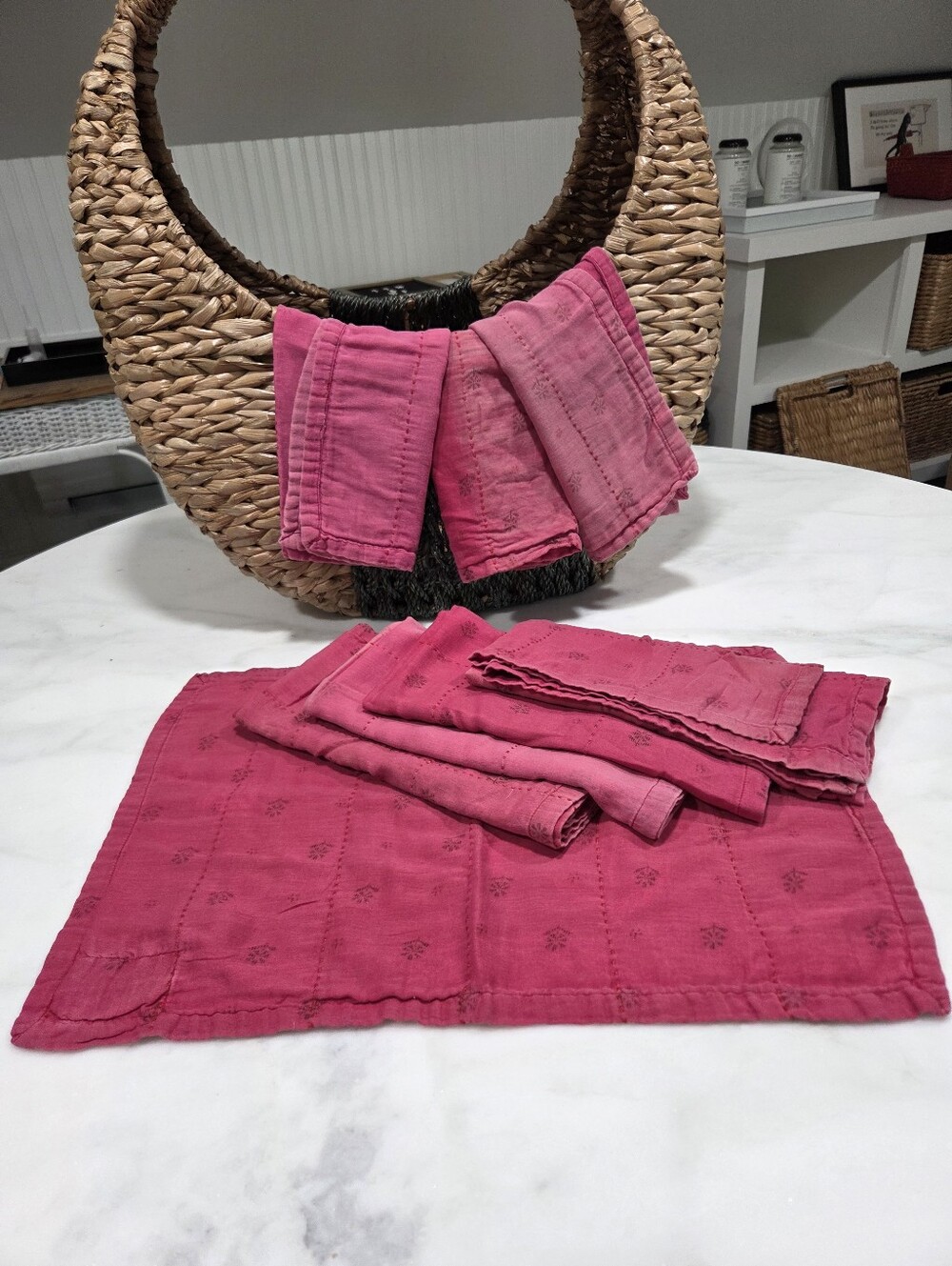 Handsewn Overdyed Artisan  Napkin 4 Placemat Set, 4 Count Of Each - Red/black